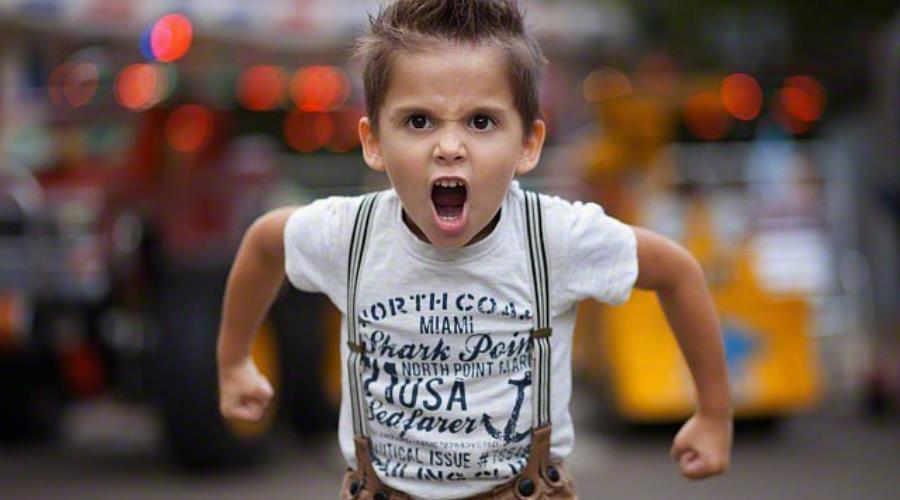 *وقتی بچه ها به والدین میگن ازت متنفرم!*