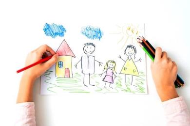 تفسیر نقاشی کودک و بزرگسال افسانه کرمی در کرج